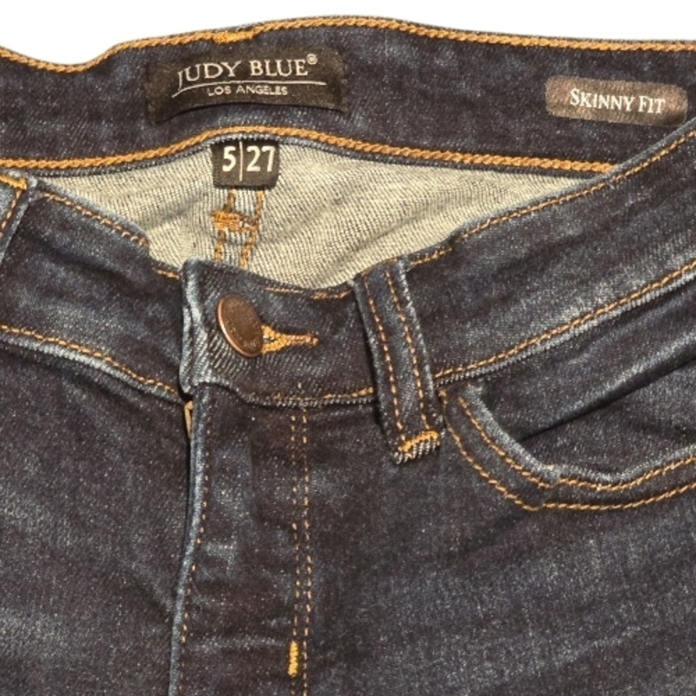 Judy Blue Skinny Fit Blue Jeans - Picture 2 of 6